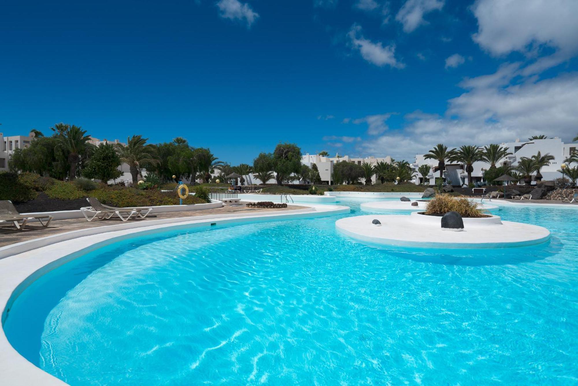 Lanzarote Beach Apartments, Casa Bruna Costa Teguise Kültér fotó